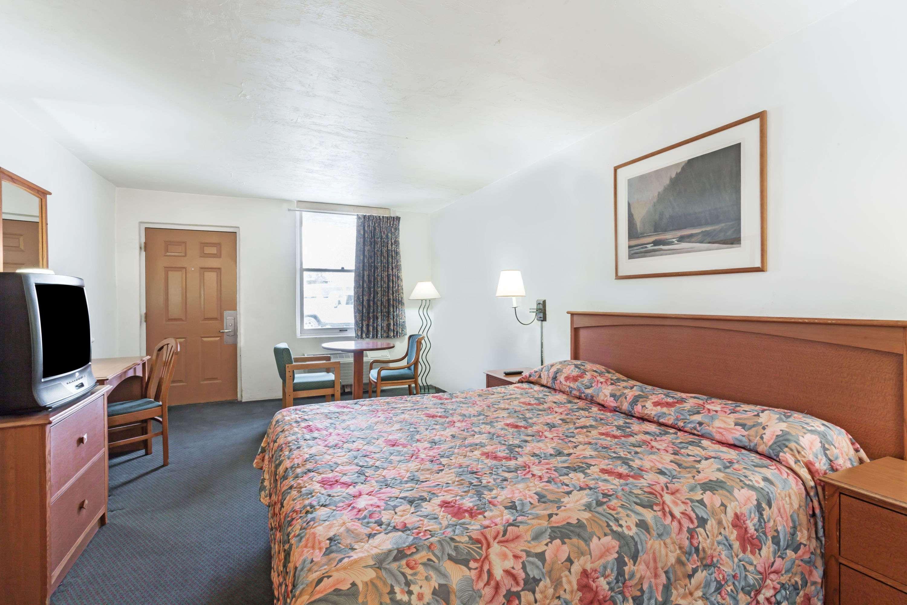Americas Best Value Inn Вендовер Екстер'єр фото
