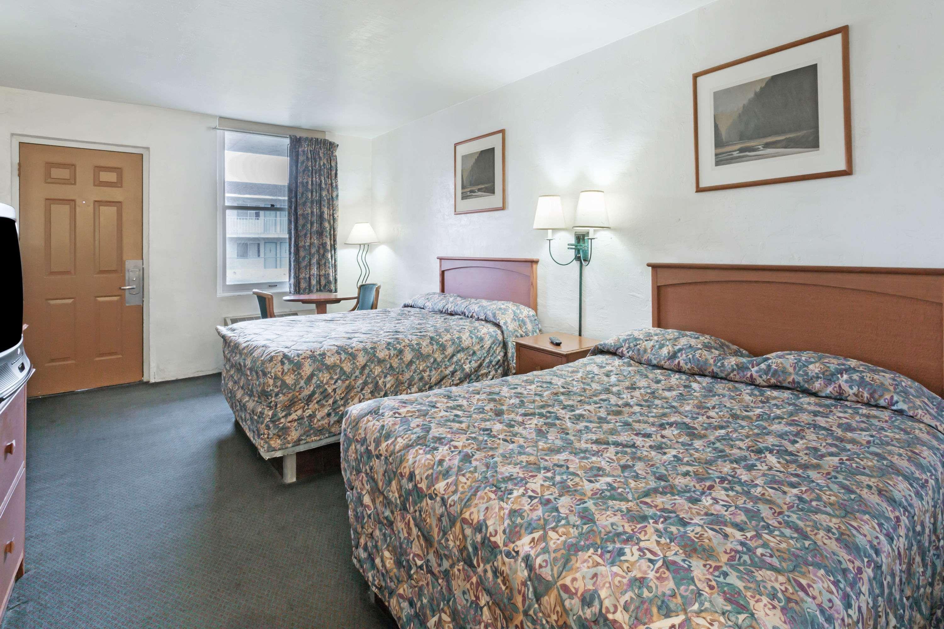 Americas Best Value Inn Вендовер Екстер'єр фото