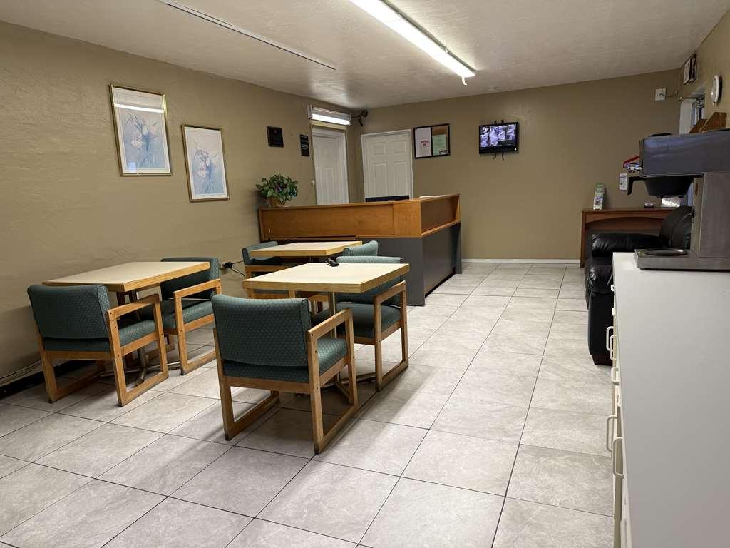 Americas Best Value Inn Вендовер Ресторан фото