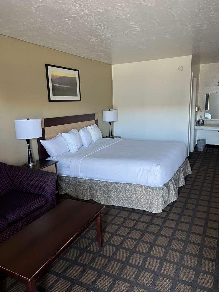 Americas Best Value Inn Вендовер Номер фото